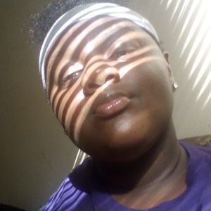 Meet your Posher, Johnnica